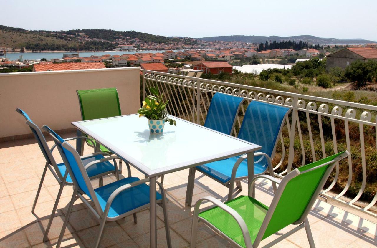 Apartman Dinka Trogir Exteriér fotografie