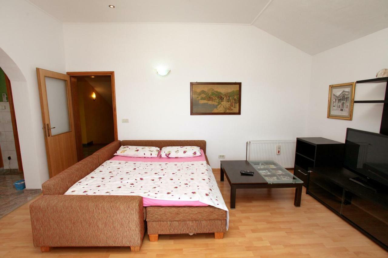 Apartman Dinka Trogir Exteriér fotografie
