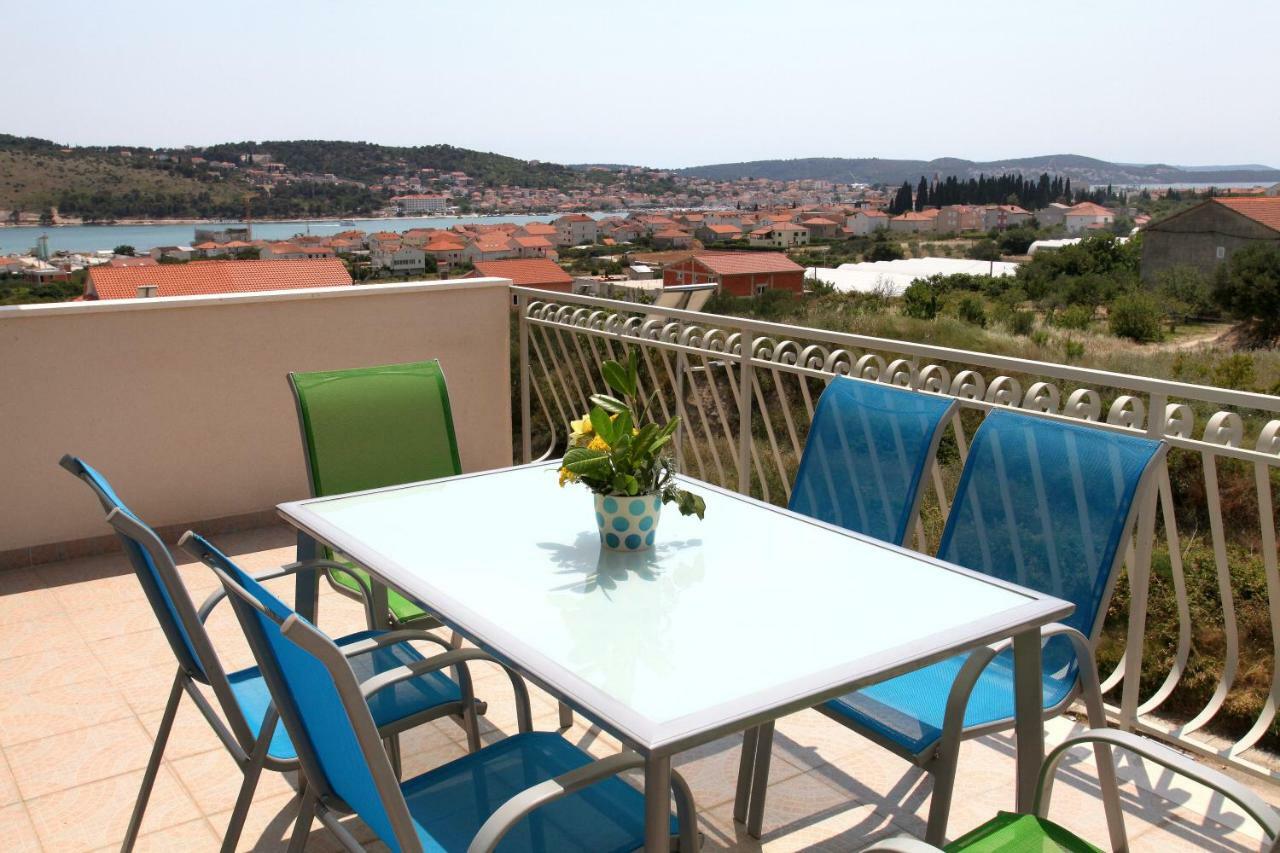Apartman Dinka Trogir Exteriér fotografie