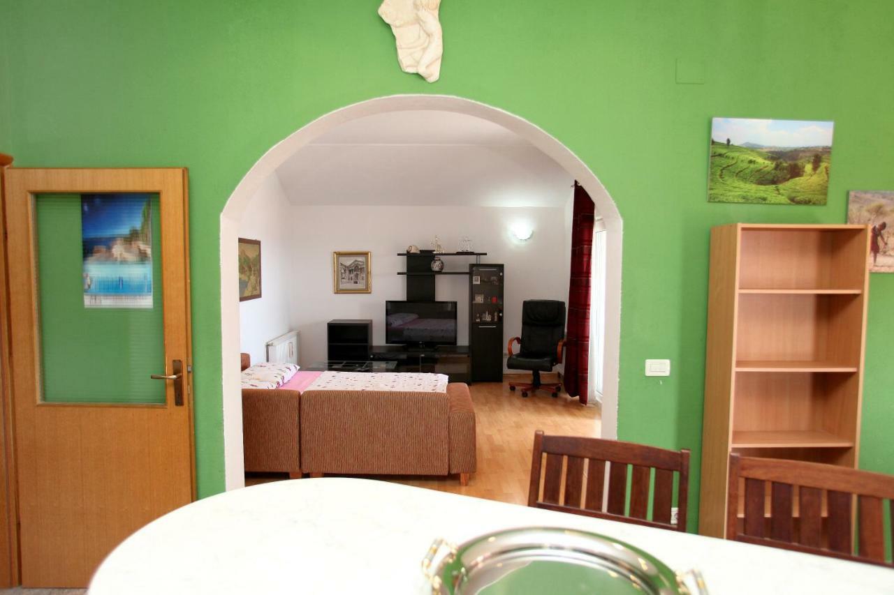 Apartman Dinka Trogir Exteriér fotografie