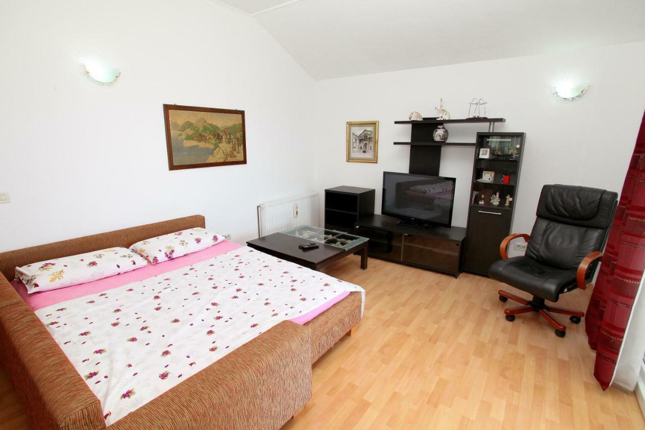 Apartman Dinka Trogir Exteriér fotografie